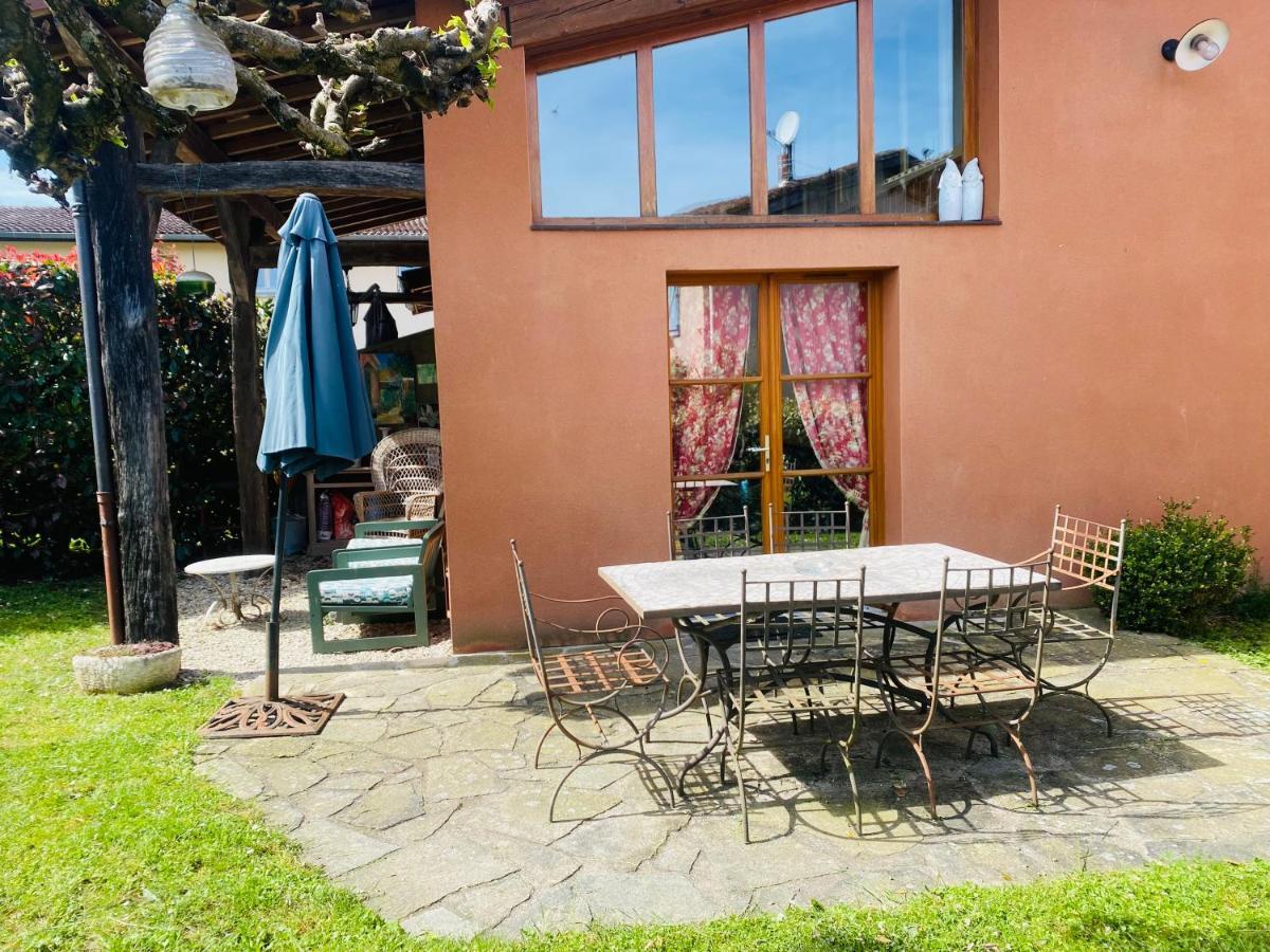Gite Elevage De La Terrasserie Escoutoux Extérieur photo